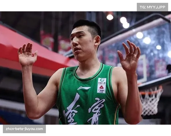 辽宁付豪内线强打成功率提升 与莫兰德形成高低位配合